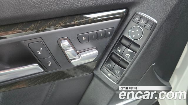 Mercedes-Benz GLK-Class 2015 — photo 26