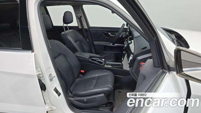 Mercedes-Benz GLK-Class 2015 — photo 16