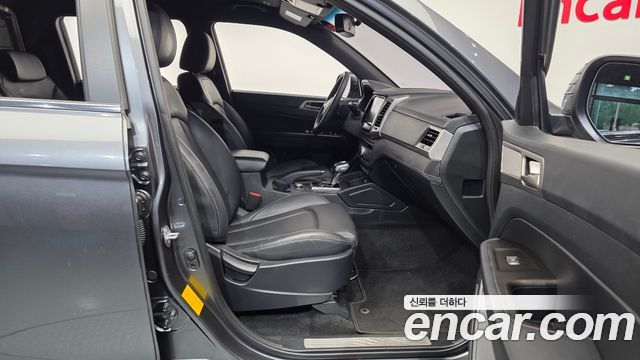 KG Mobility Rexton 2019 — photo 11