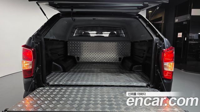 KG Mobility Rexton 2019 — photo 20