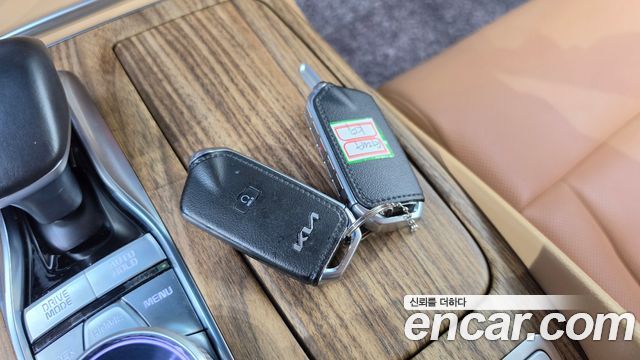 Kia K9 2022 — photo 22