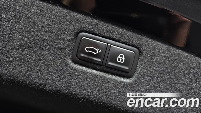Kia K9 2022 — photo 24
