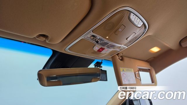 Kia K9 2022 — photo 26