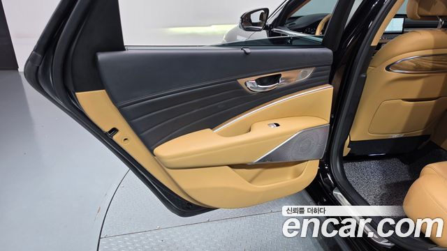 Kia K9 2022 — photo 15