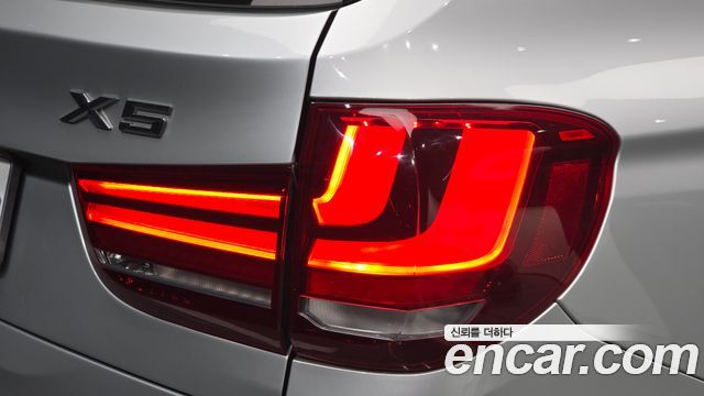 BMW X5 2014 — photo 9