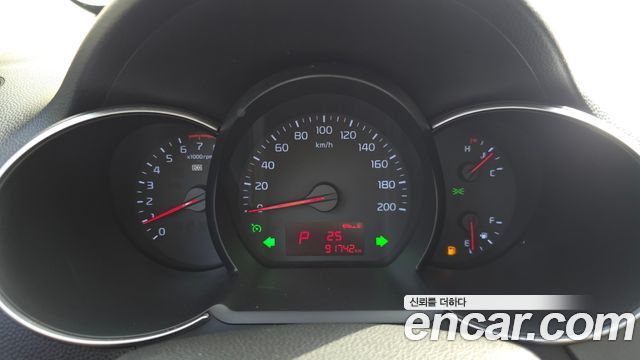 Kia morning 2016 — photo 11