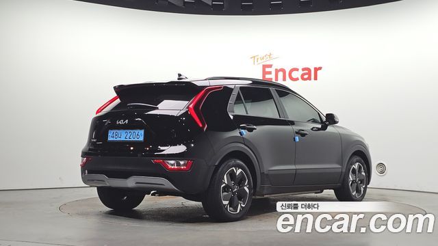 Kia Niro 2024 — photo 2