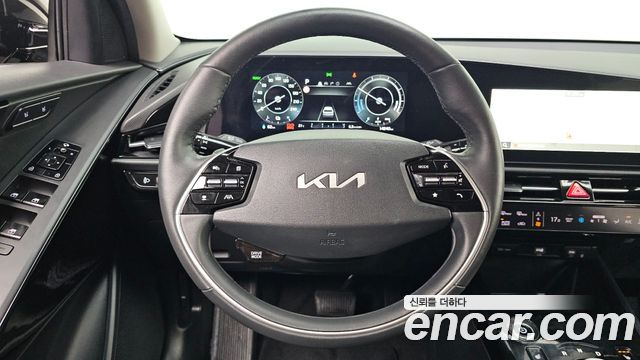 Kia Niro 2024 — photo 23