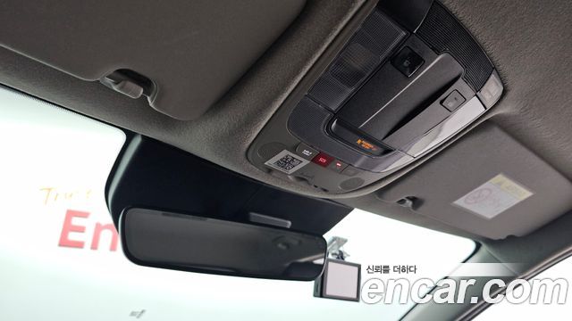 Kia Niro 2024 — photo 28