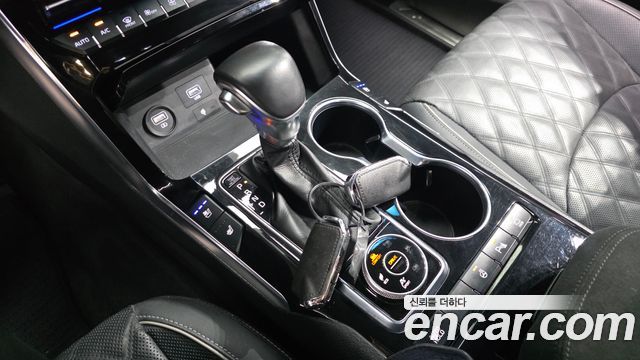 Kia Mohave 2023 — photo 12