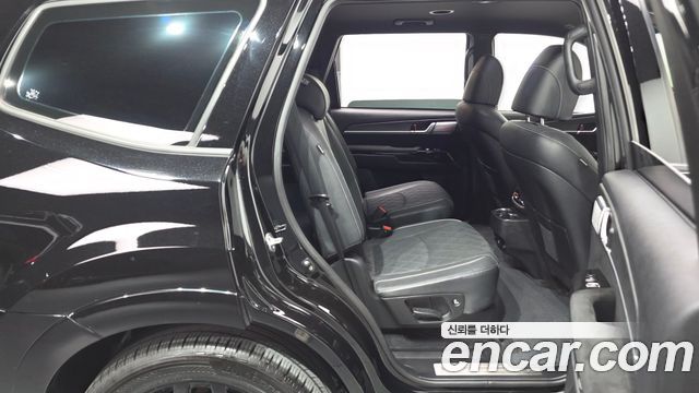 Kia Mohave 2023 — photo 17