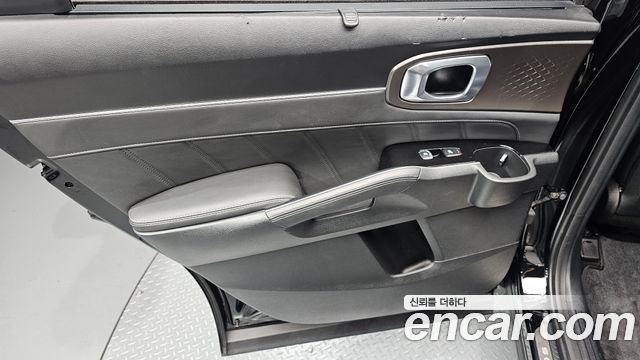 Kia Sorento 2024 — photo 15