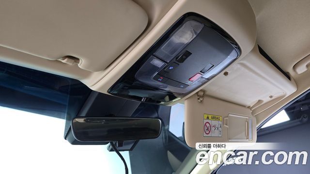 Hyundai Staria 2023 — photo 14