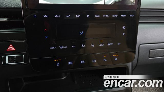 Hyundai Staria 2023 — photo 18