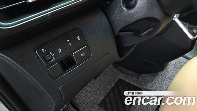 Hyundai Staria 2023 — photo 20