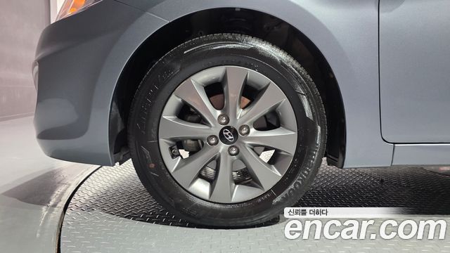 Hyundai Accent 2018 — photo 5