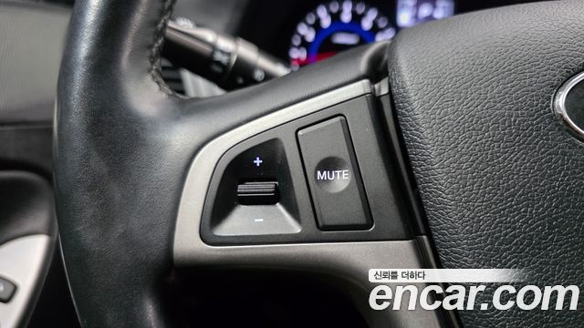 Hyundai Accent 2018 — photo 15