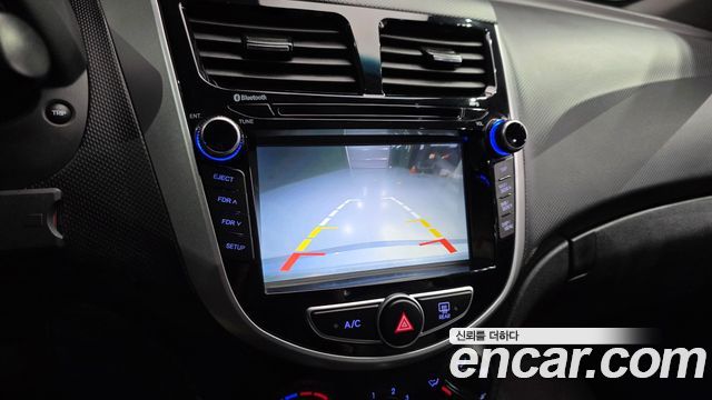 Hyundai Accent 2018 — photo 16