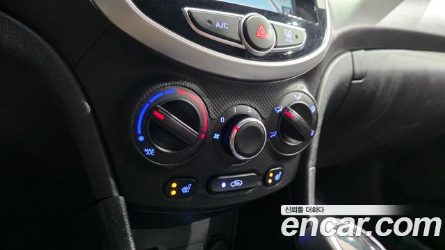 Hyundai Accent 2018 — photo 18