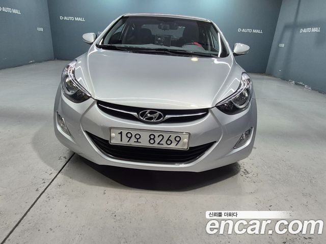 Hyundai AVANTE 2014 — photo 1