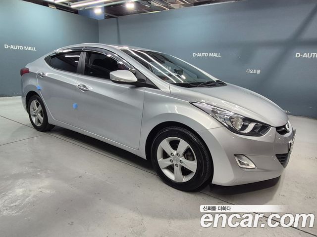 Hyundai AVANTE 2014 — photo 6