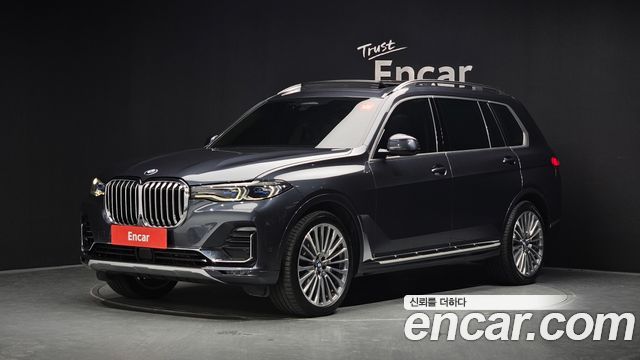 BMW X7 2021 — photo 1