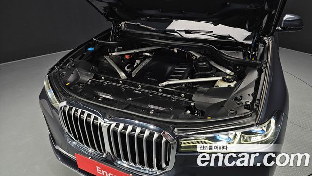 BMW X7 2021 — photo 6
