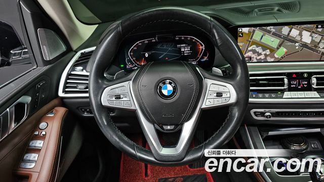BMW X7 2021 — photo 13