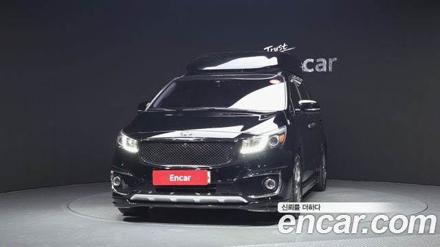 Kia Canival 2017 — photo 3