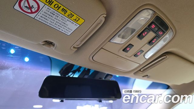 Kia Canival 2017 — photo 16