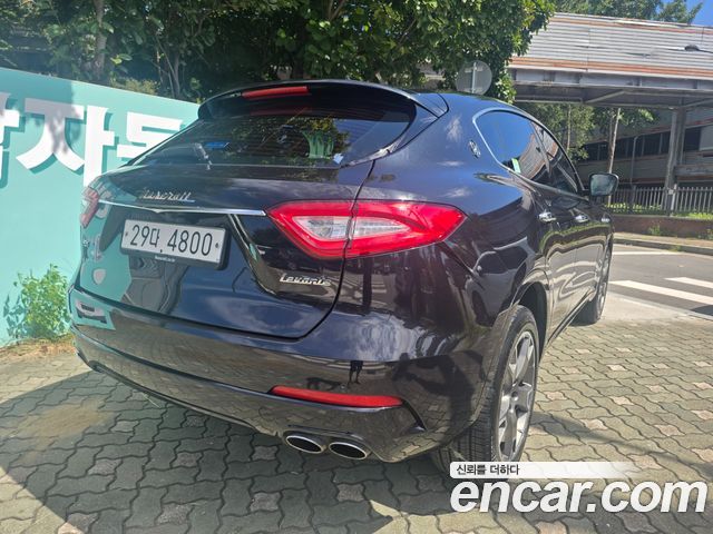Maserati Levante 2019 — photo 7