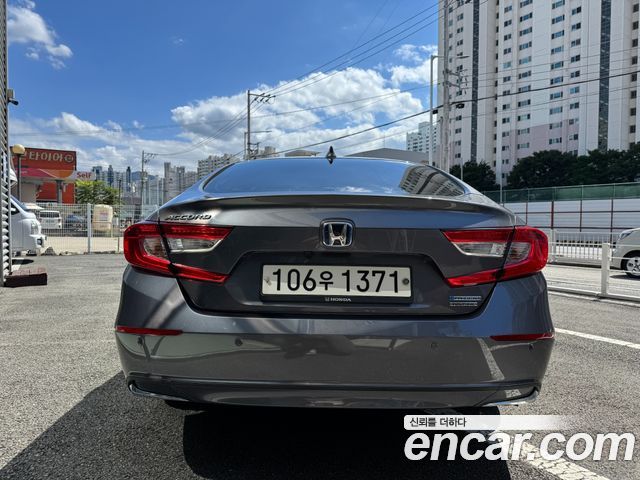 Honda Accord 2021 — photo 4