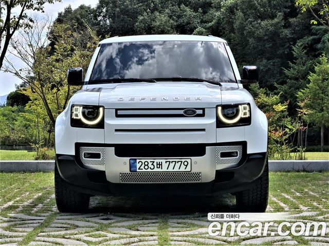 Land Rover Defender 2020 — photo 3