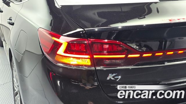 Kia K7 2020 — photo 9