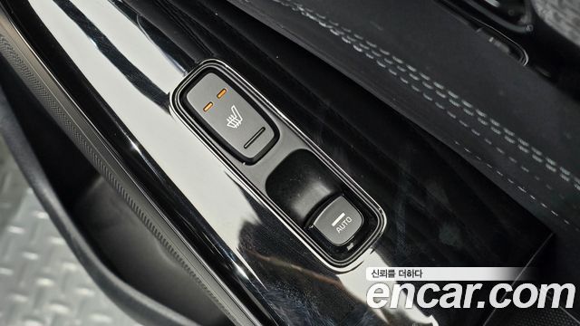 Kia K7 2020 — photo 29