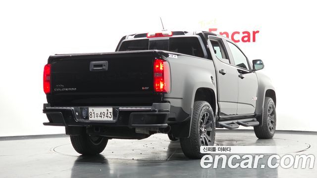 Chevrolet Korea Colorado 2022 — photo 2