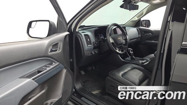 Chevrolet Korea Colorado 2022 — photo 13