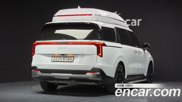 Kia Canival 2024 — photo 2