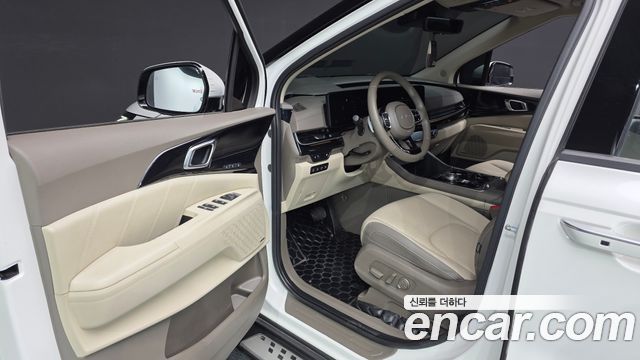 Kia Canival 2024 — photo 13
