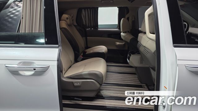 Kia Canival 2024 — photo 17