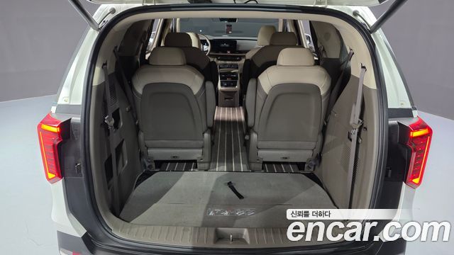 Kia Canival 2024 — photo 21
