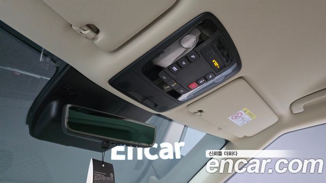 Kia Canival 2024 — photo 25
