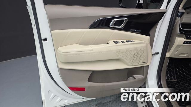 Kia Canival 2024 — photo 14