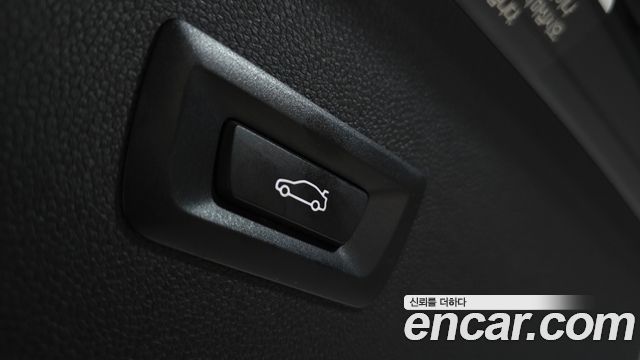 BMW iX 2023 — photo 26