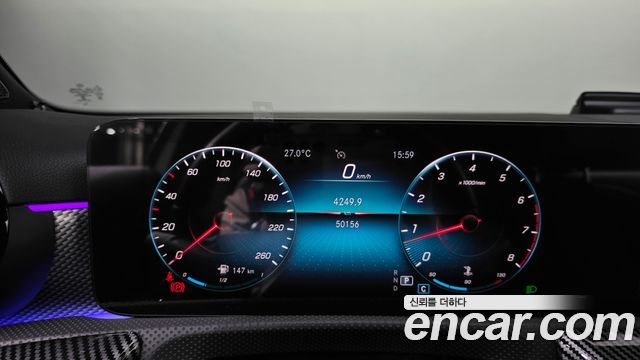 Mercedes-Benz A-Class 2021 — photo 8