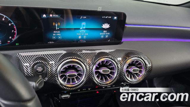 Mercedes-Benz A-Class 2021 — photo 15