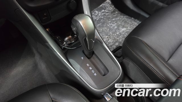 Chevrolet Korea Trax 2017 — photo 12