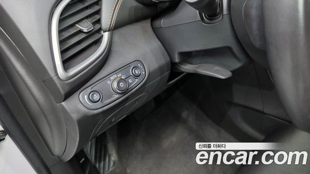 Chevrolet Korea Trax 2017 — photo 23