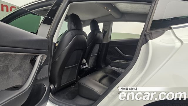 Tesla Model 3 2020 — photo 16