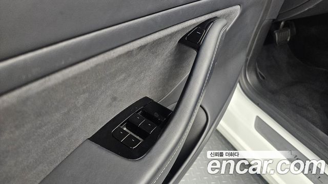 Tesla Model 3 2020 — photo 27
